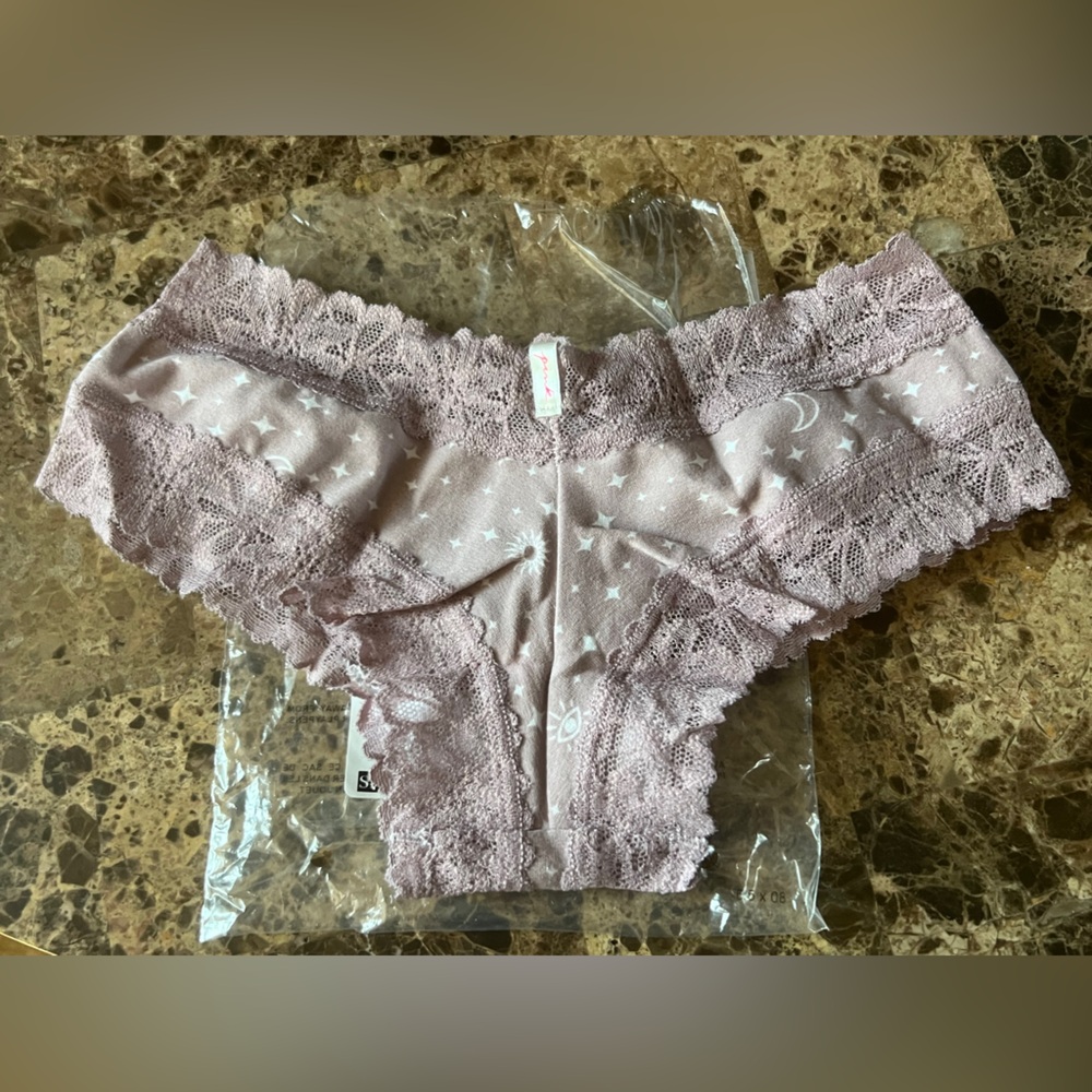 PINK Lace-trim cheeky panty •XS